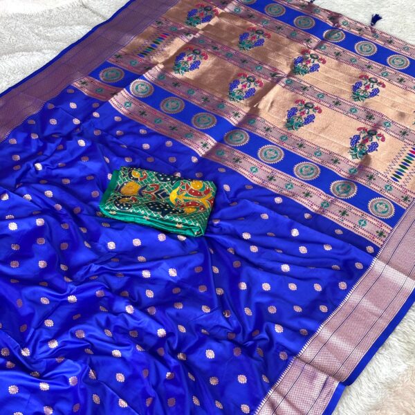 Navarang Kalanjali Paithani  Navaratri Special- ROYAL  BLUE